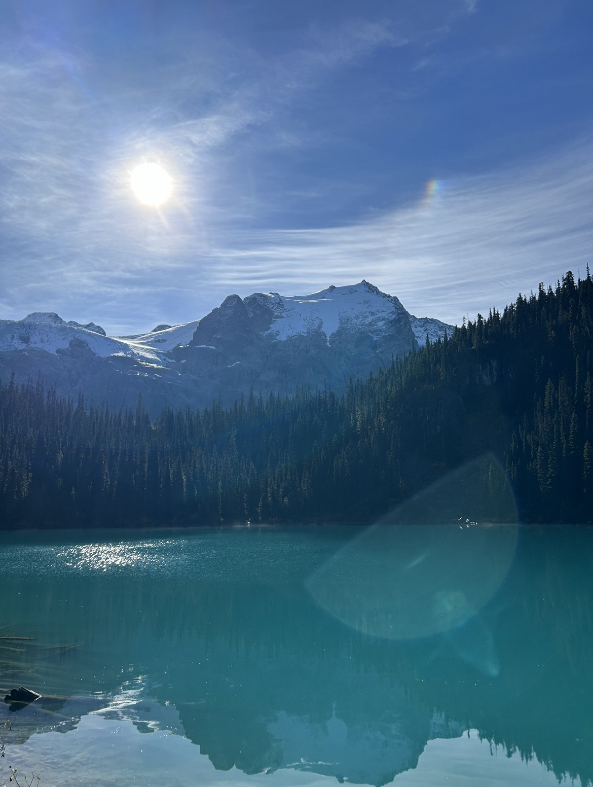 Joffre Lakes Middle Lake