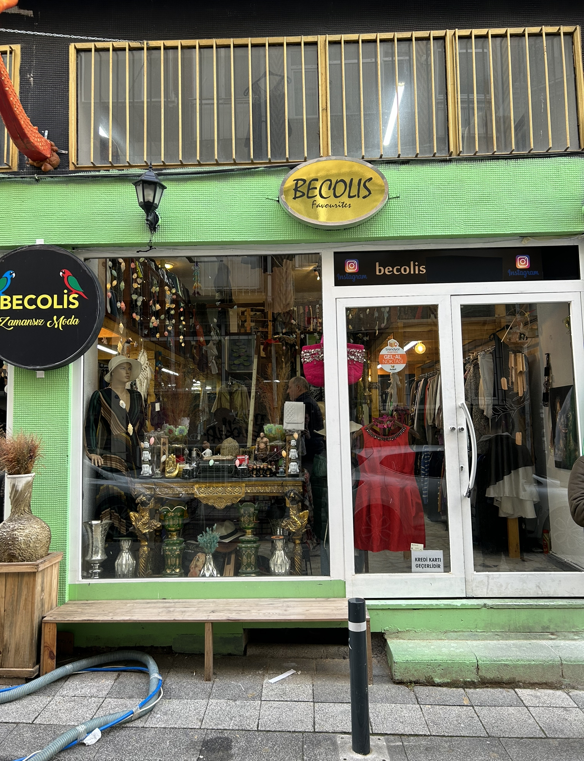 Becolis Thrift Shop Istanbul